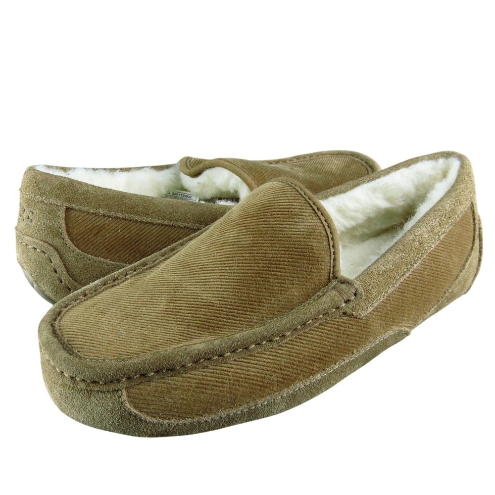 UGG Men's Ascot Corduroy Moccasin Brown Leather Size 8M Gently Used 2025‎